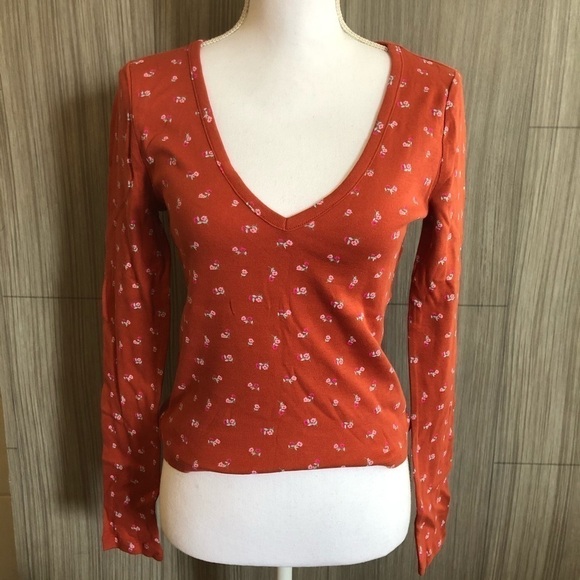 Floral Print long sleeve New with tags - Picture 3 of 8